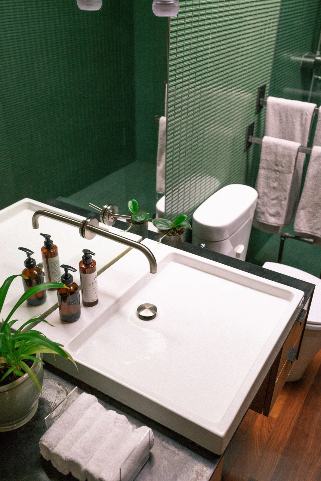 Bathroom basin and wooden vanity